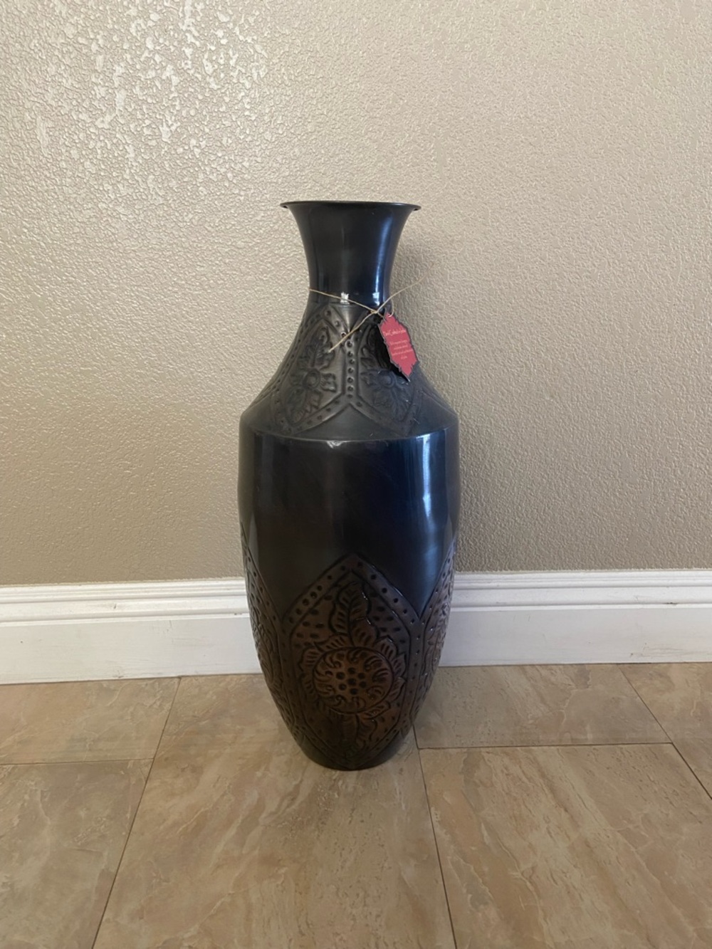 Hand Crafted in India Decorative Black Brown Embossed Floor Vase Home Decor